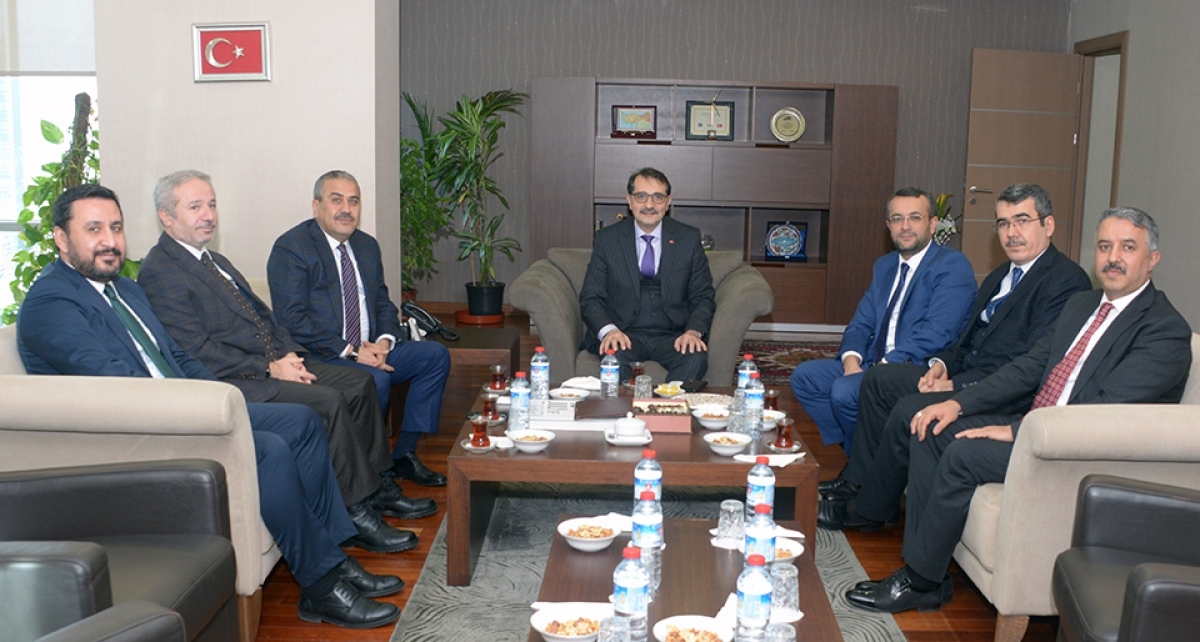 Enerji ve Tabii Kaynaklar Bakanı Fatih Dönmez; EPDK'yı ziyaret etti.
